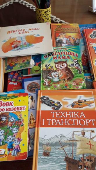 /Files/images/2022-2023_nr/bbloteka/volonter_knigi/волон1.jpg